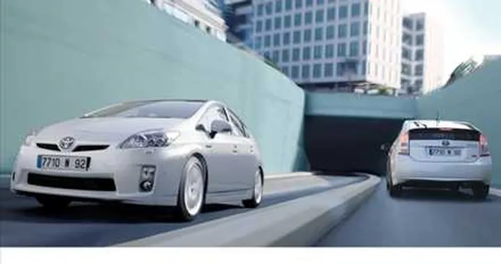 Toyota festeggia 200.000 Prius in Europa