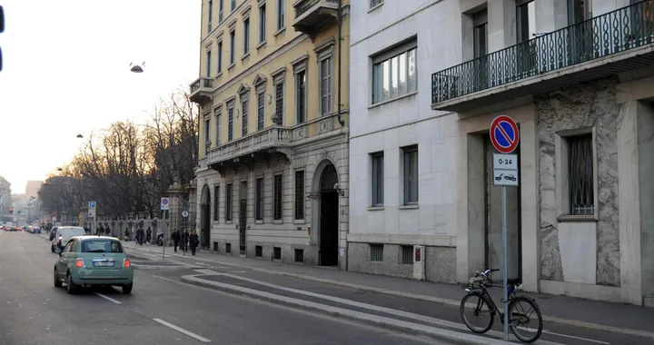 Area C Milano come pagare: addebito diretto con PayPal