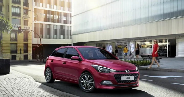 Hyundai i20: sconti a maggio e nuova versione Blackline