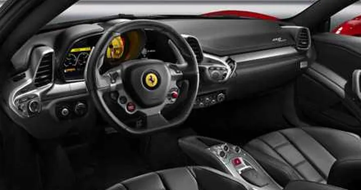 Ferrari 458 Italia: ecco gli interni
