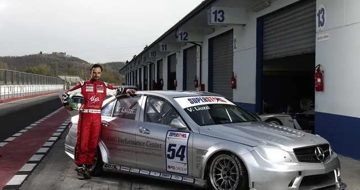Mercedes AMG: nel Superstars con Vitantonio Liuzzi