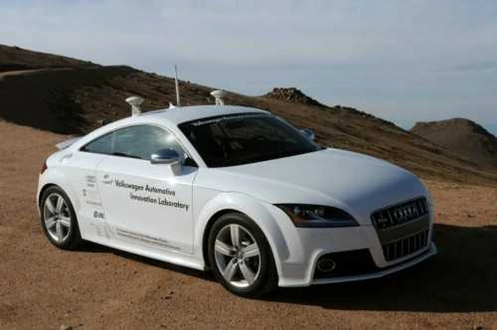Audi TTS si guida da sola