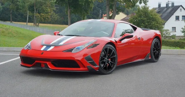 Ferrari 458 Speciale by Mansory: dieta al carbonio