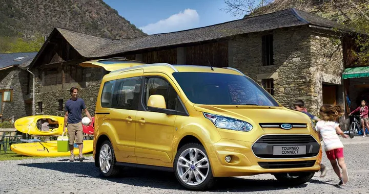 Nuovo Ford Tourneo Connect, prezzi da 21.250 euro