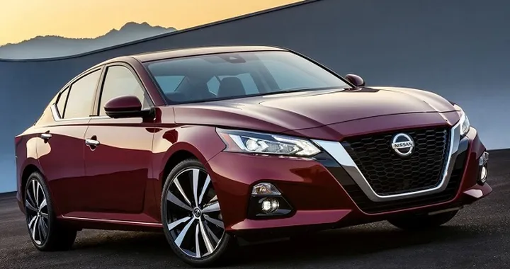 Nissan Altima: la sesta serie in anteprima al Salone di New York