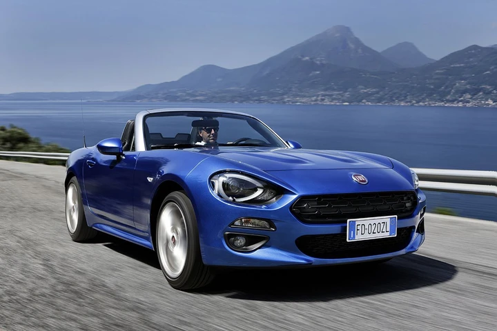 Fiat 124 Spider e Abarth 124 Spider: primo contatto su strada