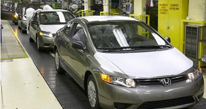 Giappone: l'industria dell'auto tenta di risollevarsi