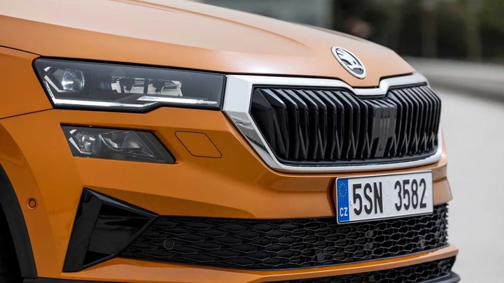 Nuova Skoda Superb 2023-2024, tutti i dettagli in anteprima