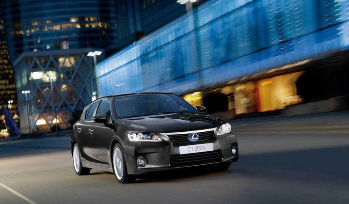 Lexus CT 200h Model Year 2011