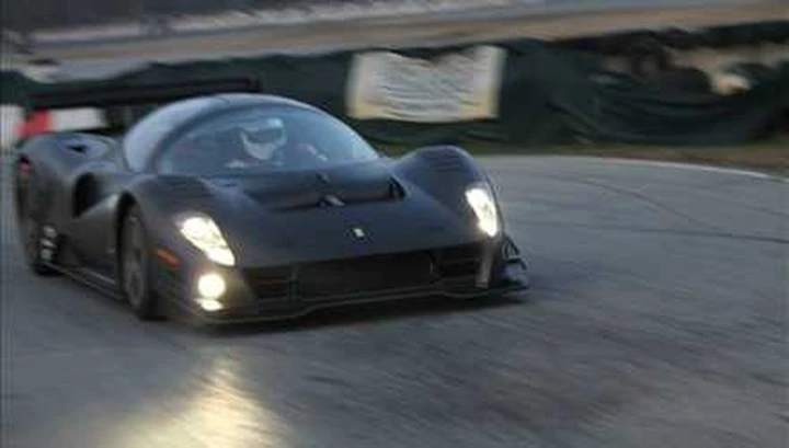 Ferrari P4/5 Competizione, da record al Nurburgring