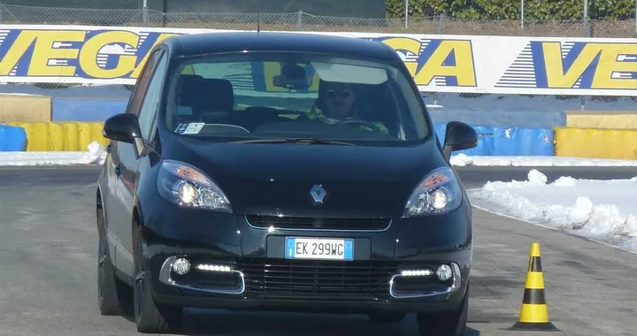 Renault: innovazione per tutti