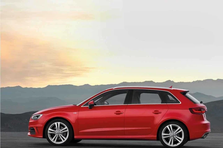 Audi A3 Sportback S-Line 2013