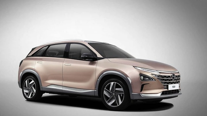 Hyundai: al CES di Las Vegas il crossover fuel cell a guida autonoma
