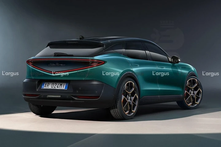 Nuova Alfa Romeo Stelvio: ritardo al 2027