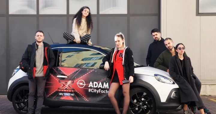 Opel, la gamma della Casa del fulmine protagonista a X-Factor