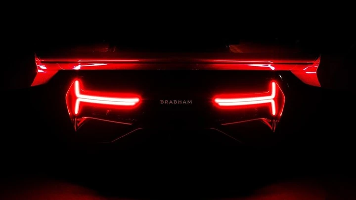 Brabham BT62, un teaser anticipa il debutto della nuova hypercar