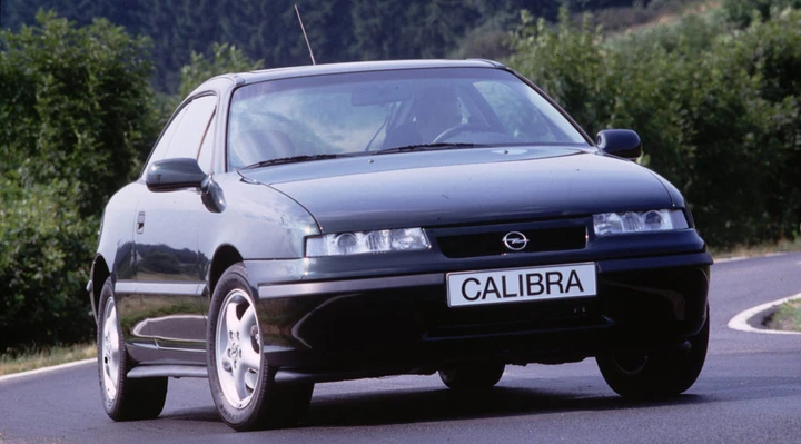 Opel: la Calibra compie 25 anni