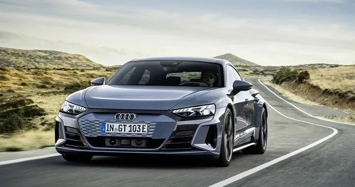 Audi e-tron GT: prezzi, powertrain e ricarica