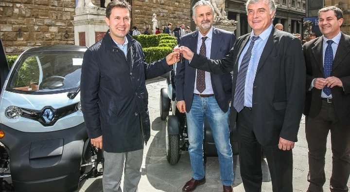 Renault: 70 vetture elettriche per il Comune di Firenze