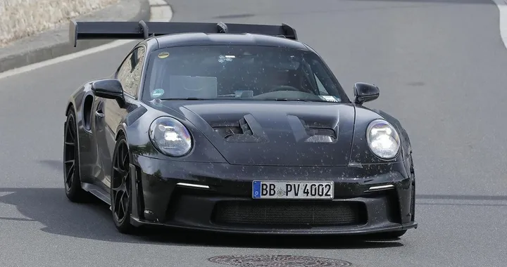 Porsche 911 GT3 RS: il canto del cigno?