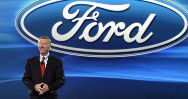 Ford: utili a 1,7 miliardi di dollari. E' record assoluto