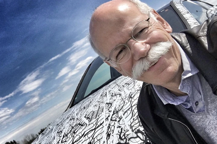 Mercedes Classe A 2018: le immagini in anteprima con Dieter Zetsche