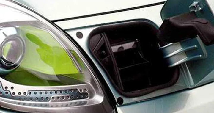 Cina: incentivi da 7.200 euro per l'auto 