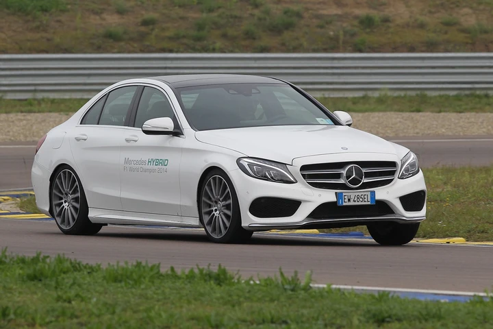 Mercedes BlueTec Hybrid: primo contatto con la gamma ibrida