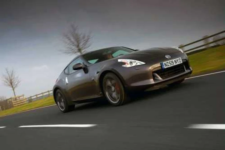 Nissan 370Z Black Edition: serie speciale per i 40 anni per la storia della Z