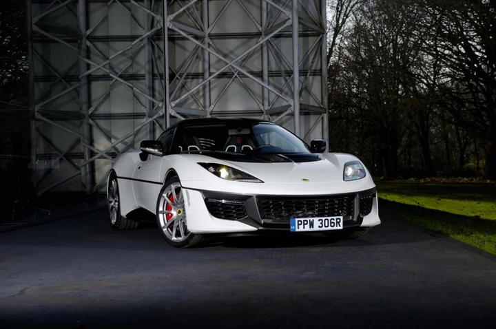 Lotus Evora Sport 410: nuove immagini ufficiali