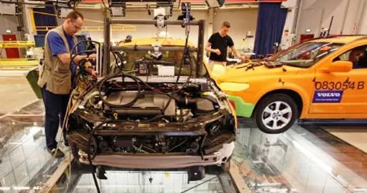 Volvo: prove di sicurezza sui modelli elettrici
