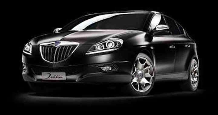 Lancia Delta Hard Black: nera e cattiva