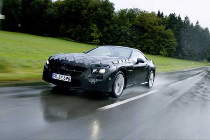 Nuova Mercedes SL: sarà tutta in alluminio