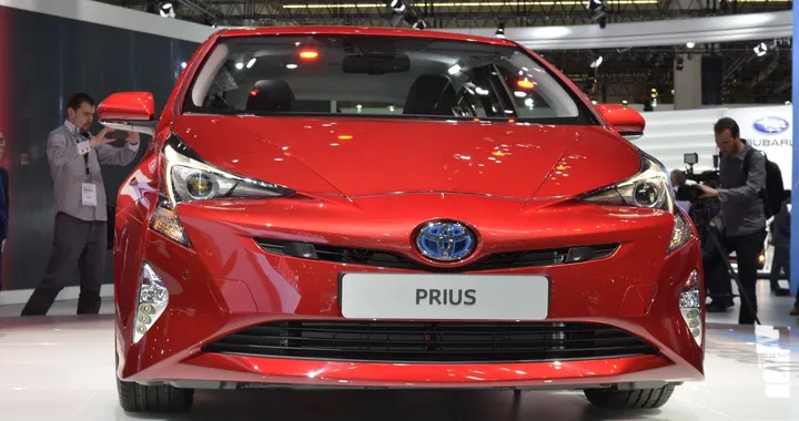 Toyota Prius, a Francoforte la quarta generazione