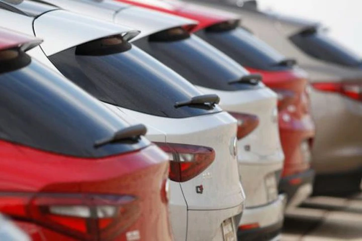 Mercato auto in Italia: a giugno immatricolazioni in calo del 23%