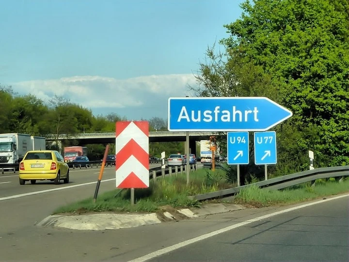 Cosa fare in caso di incidente stradale all'estero?