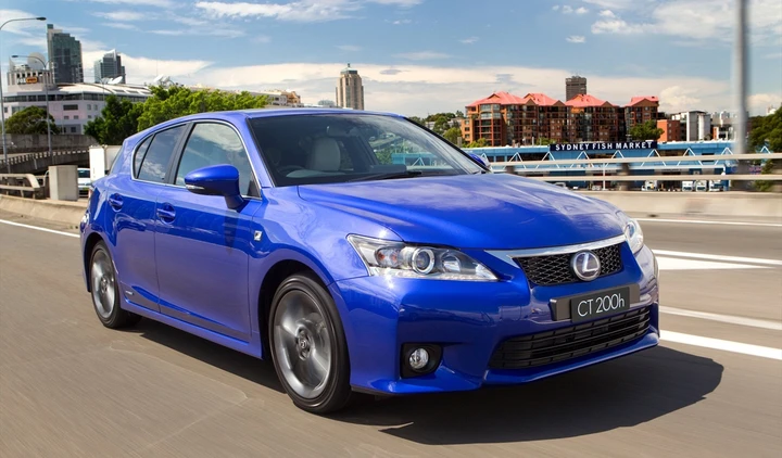 Lexus CT 200h, allo studio una variante sportiva