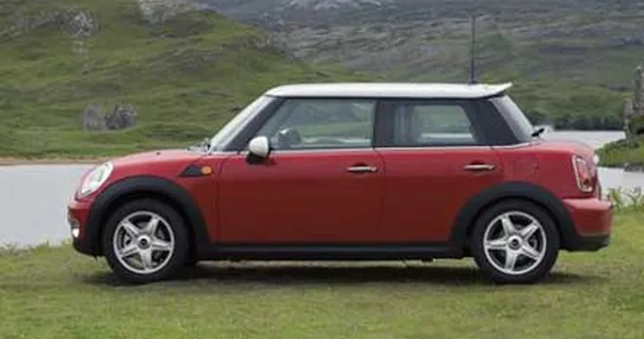 Mini: in futuro anche una versione 3 volumi?