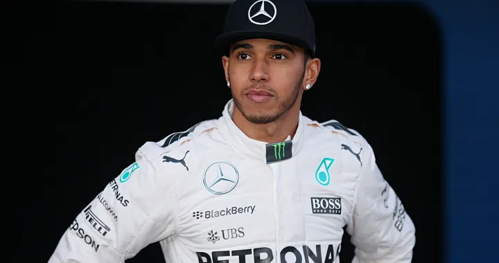 Lewis Hamilton potrebbe essere licenziato dalla Mercedes
