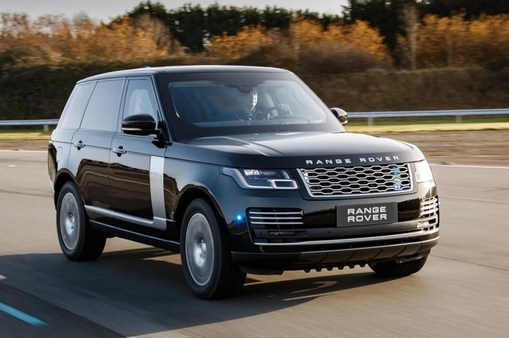 Range Rover Sentinel blindata 2019: immagini ufficiali