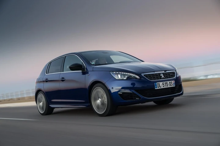 Peugeot Driving Experience 2015: si comincia il 20 giugno