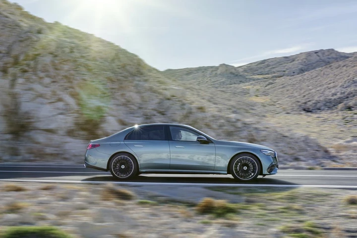 Mercedes Classe E 2023 Italia