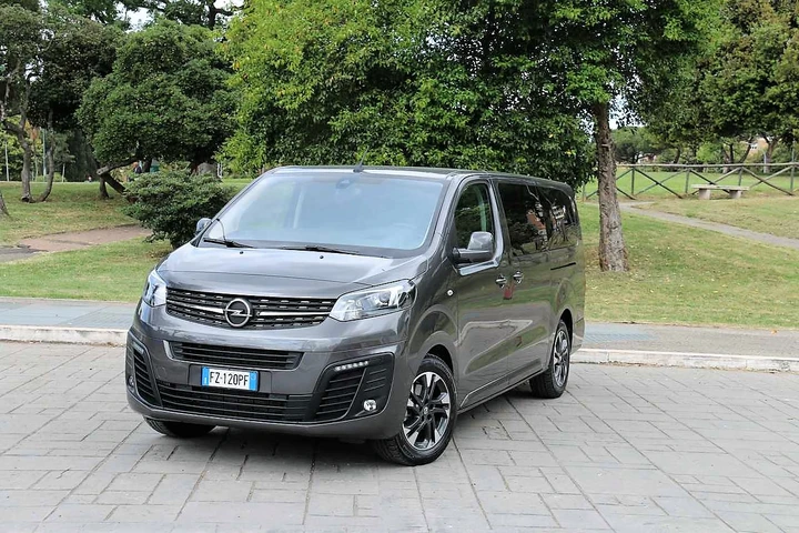 Opel Zafira Life Innovation L automatica: la prova su strada