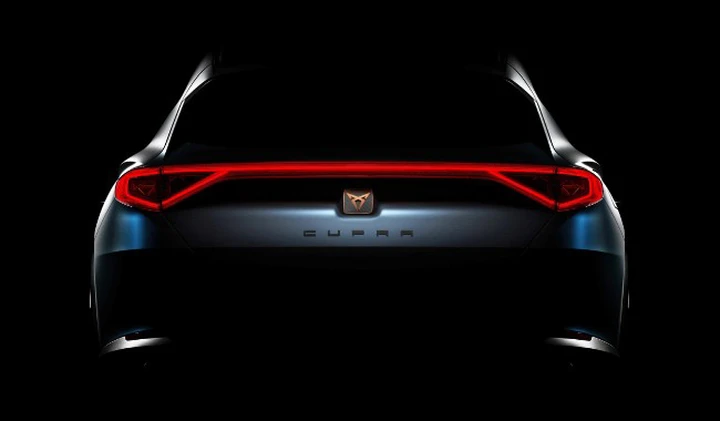 Cupra, diramato il primo teaser che anticipa il nuovo SUV coupé