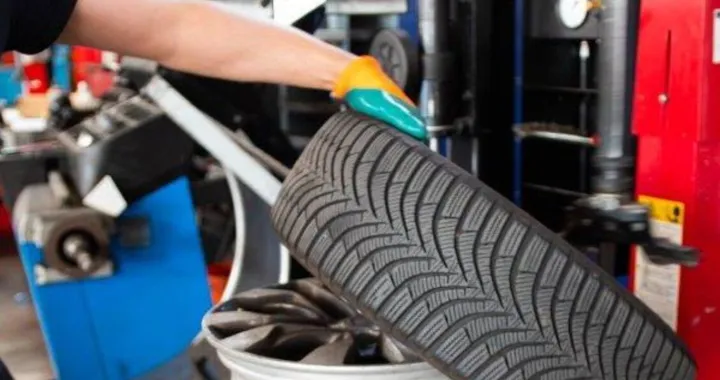 Obbligo pneumatici invernali: regole, simboli e consigli