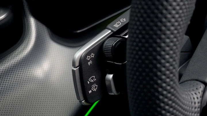 Il volante del futuro è arrivato: Audi riscrive le regole con la nuova Q3