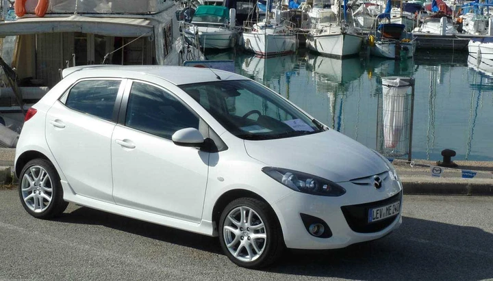Mazda 2 Twenty-Eleven: le novità sono nascoste