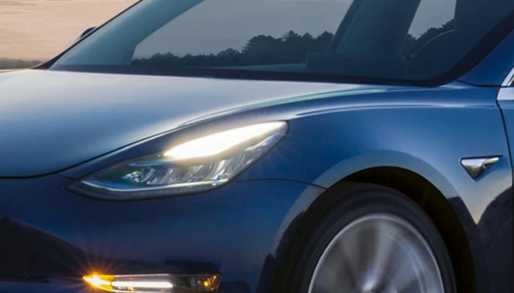 Che auto guidano gli automobilisti più indisciplinati: al primo posto una sorpresa