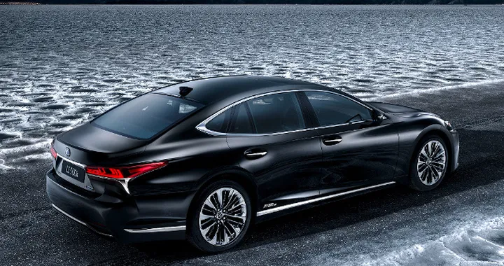 Lexus LS 500h: a Ginevra l’ammiraglia ibrida