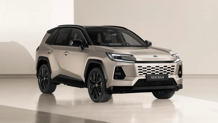 Toyota RAV4 2025: tutte le novità della sesta generazione del SUV giapponese